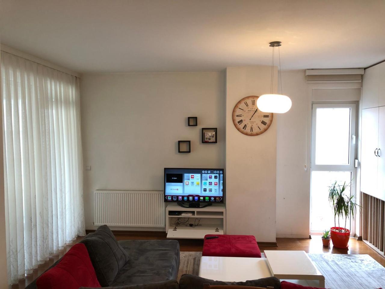 Apartment Prishtina Prisztina Zewnętrze zdjęcie